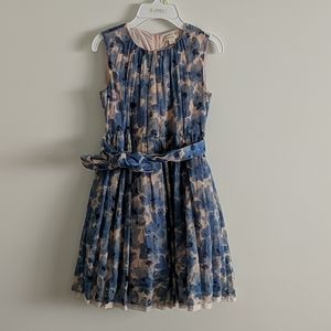 Floral dress with bow